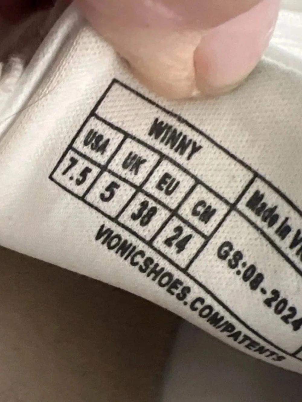 Vionic Winny Sneakers with Removable Arch Support White US 7.5 EC A Few